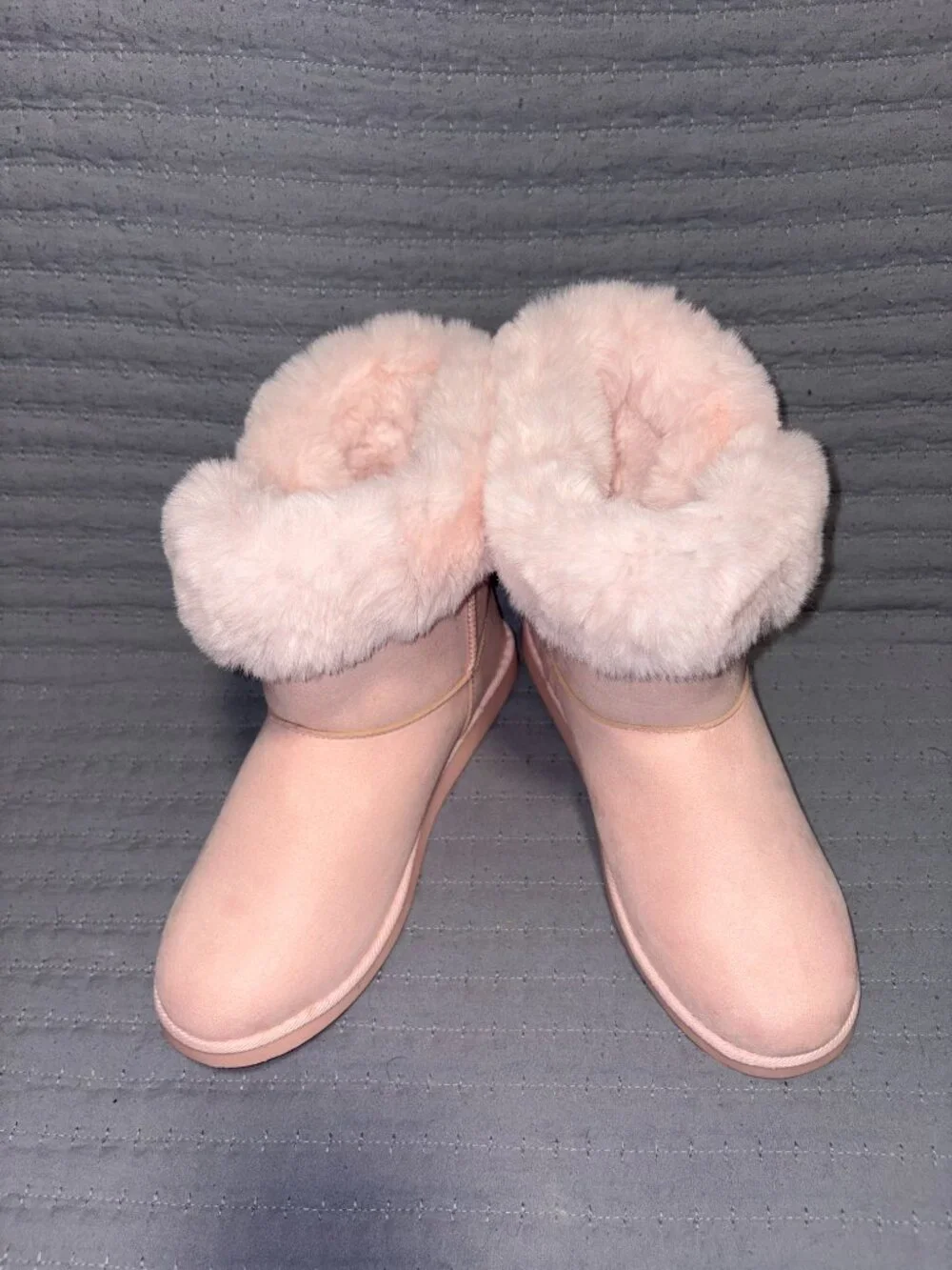 JUICY COUTURE WOMENS KRAZEY KUTE FUR BOOTS